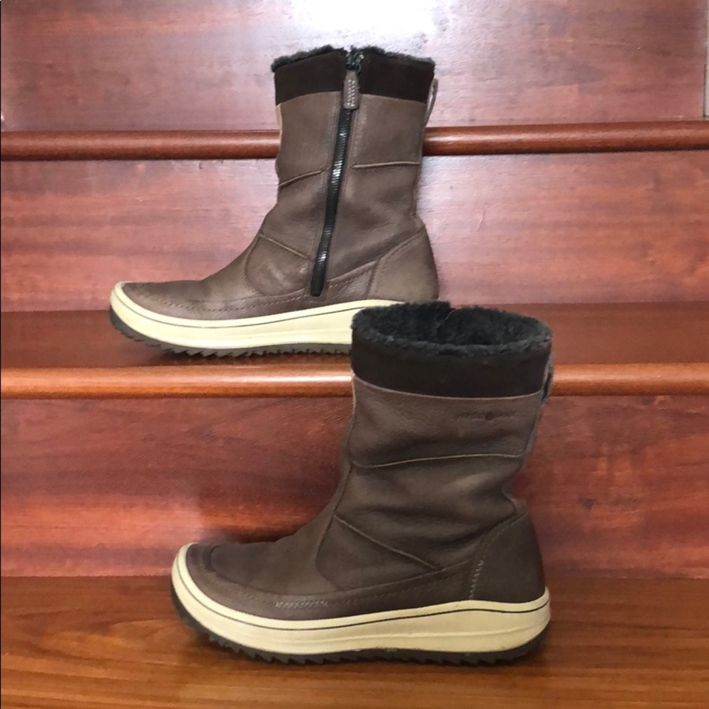 Ecco hydromax brown winter boot 10 or 40 EUR